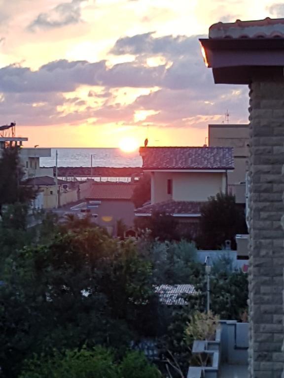 Myricae Rooms Affittacamere No Late Arrival Fiumicino Zewnętrze zdjęcie