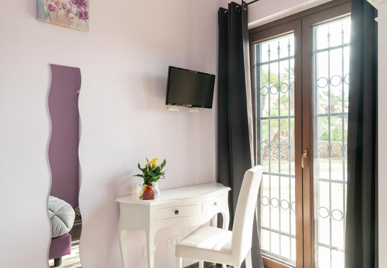 Myricae Rooms Affittacamere No Late Arrival Fiumicino Zewnętrze zdjęcie