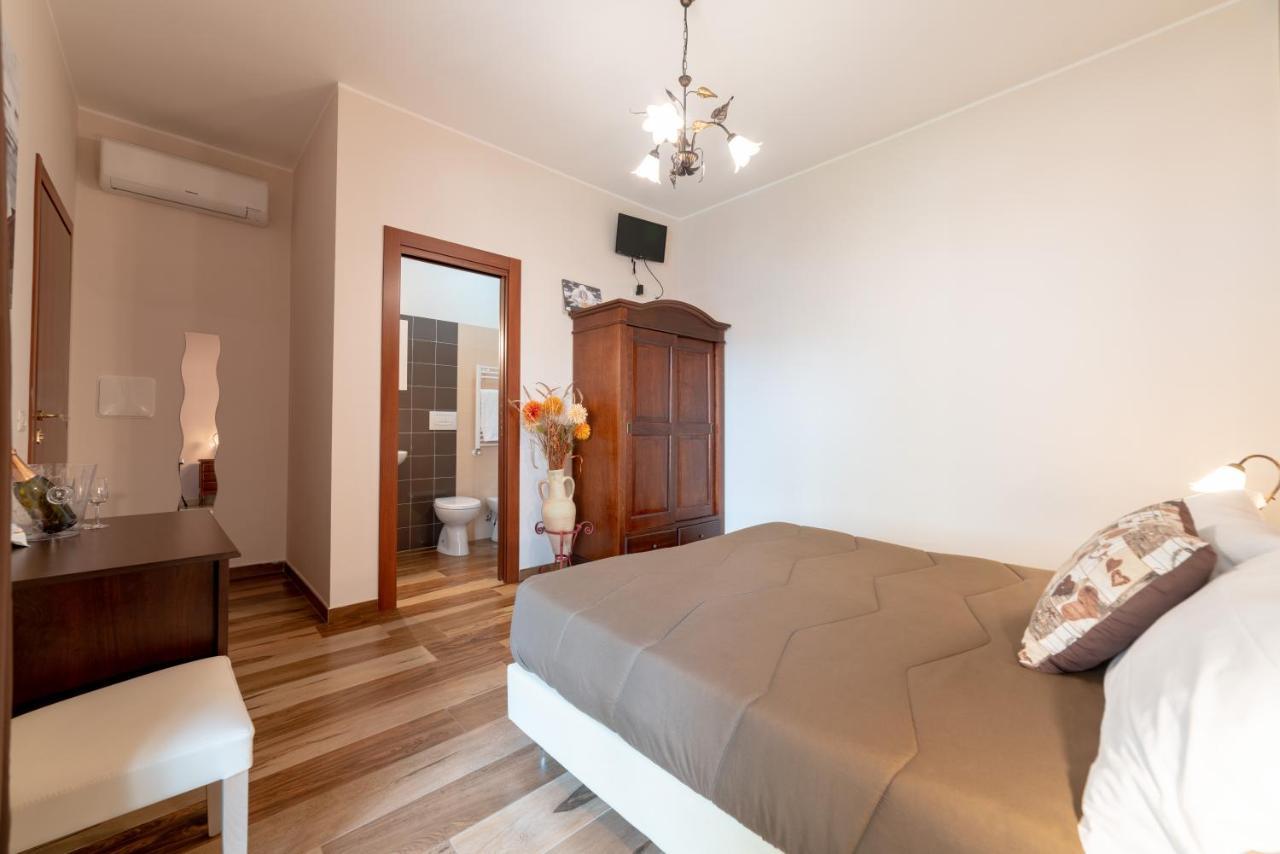 Myricae Rooms Affittacamere No Late Arrival Fiumicino Zewnętrze zdjęcie