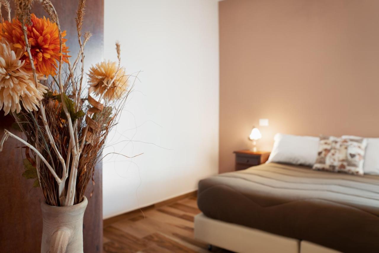 Myricae Rooms Affittacamere No Late Arrival Fiumicino Zewnętrze zdjęcie