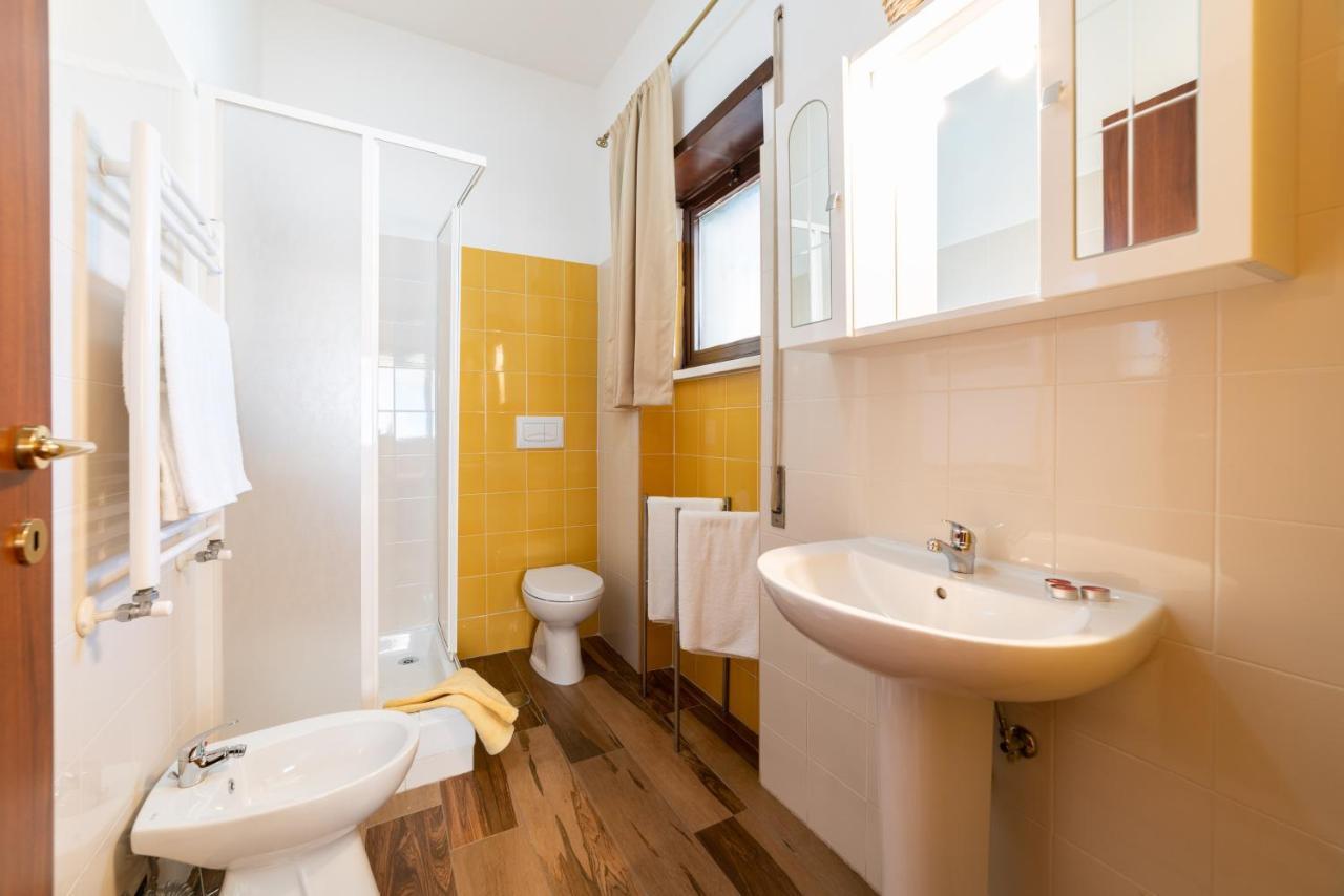 Myricae Rooms Affittacamere No Late Arrival Fiumicino Zewnętrze zdjęcie