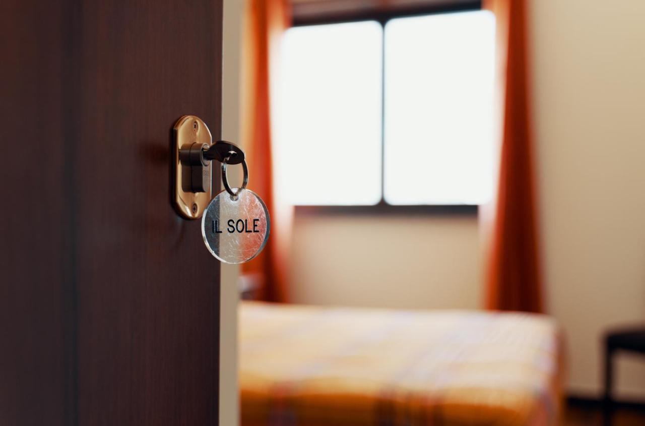 Myricae Rooms Affittacamere No Late Arrival Fiumicino Zewnętrze zdjęcie